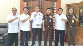 Kegiatan Adm KPH Telawa, Adm KPH Purwodadi dan Adm Gundih, saat berkunjung di kantor Kejari Grobogan, dalam rangka perkuat sinergisitas. (Dok.Ist).
