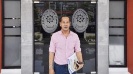 Dr. H. Endar Susilo, S.H., M.H, saat di Pengadilan Negeri (PN) Kendal.