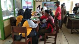 Suasana medical cek up kesehatan untuk tenaga kerja non karyawan di TPK Doplang.
