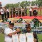 Foto kolase: Kegiatan TMMD Sengkuyung I Tahun Anggaran 2025 resmi dibuka. Nampak Pj Bupati Sujarwanto berpose bersama Dandim Pati Letkol Inf. Joung Saragi. (Dik. Ist)
