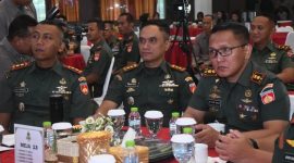 Foto: Dandim Pati, Letkol Inf. Jon Young Saragi (kanan), saat mengikuti rapim 2025 di Semarang.