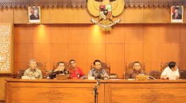 Foto: DPRD Kabupaten Blora menerima audiensi dari warga Desa Karanganyar, Kecamatan Todanan, terkait proyek pembangunan Bendungan Cabean.