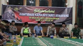 Kapolrestabes Semarang Kombes Pol M Syahduddi, saat melakukan Safari Ramadan di Masjid An Nur Lamper Tengah, Semarang Selatan.
