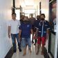 4 tersangka kasus perjudian saat digiring petugas Polres Demak.