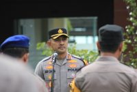 Kapolres Demak AKBP Ari Cahya Nugraha, saat memberikan imbauan kepada masyarakat jelang lebaran.
