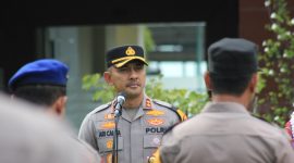 Kapolres Demak AKBP Ari Cahya Nugraha, saat memberikan imbauan kepada masyarakat jelang lebaran.