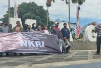 Aliansi Masyarakat Magelang, saat gelar aksi damai dukung RUU TNI.