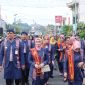 Foto: Forkopimda Jepara, saat menggelar kirab dan melakukan prosesi buka luwur di Kompleks Makam Mantingan, Kecamatan Tahunan, Kabupaten Jepara, pada Rabu (9/4/2025). 