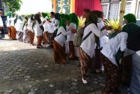 Suasana acara halal bihalal Disdikpora Korwil Gebog, Kudus, yang dikemas open house. Kamis (10/4/2025)