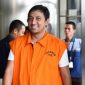 Fahd El Fouz alias Fahd A Rafiq, saat menjadi tersangka korupsi pengadaan kitab suci Al-Qur'an 2017 lalu.