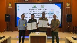 KPH Telawa dan Kejari Grobogan, saat menandatangani Nota kesepahaman penanganan masalah hukum bidang Perdata dan Tata Usaha Negara (PTUN) wilayah Kabupaten Grobogan.