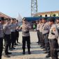 Personel Polres Demak saat dibreafing pengamanan Hari Buruh.