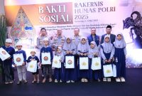 Kegiatan Rakernis Humas Polri di Akpol Semarang, dibarengi giat bakti sosial.