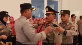 Kapolres Blora, AKBP Wawan Andi Susanto, saat pimpin Sertijab 3 Kapolsek.