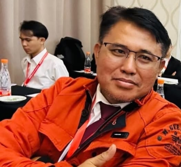 NR. Icang Rahardian, SH