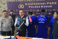 Kapolres Kudus AKBP Dwi Purnomo, saat ungkap kasus.