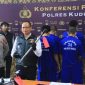 Kapolres Kudus AKBP Dwi Purnomo, saat ungkap kasus.