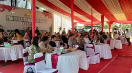 Perhutani KPH Telawa, saat menghadiri Ground breaking pembangunan gudang ketahanan pangan Polri di Jalan Karanggede-Gemolong, Desa Pakisan, Kecamatan Karanggede, Kabupaten Boyolali, Kamis (05/06/2025).