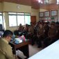 Perum Perhutani KPH Purwodadi saat menggelar pembinaan karyawan fokus kawal target produksi 2025 bersama LMDH 