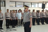 Kompol Lukman Fuadi saat terima kenaikan pangkat.