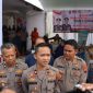 Wakapolres Demak, Kompol Hendrie Suryo Liquisasono, saat diwawancarai wartawan terkait pasar murah.