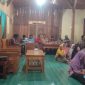 Kegiatan Perum Perhutani KPH Telawa bersama LMDH Sumber Rejeki, membahas peningkatan pendapatan Agroforestry jagung.