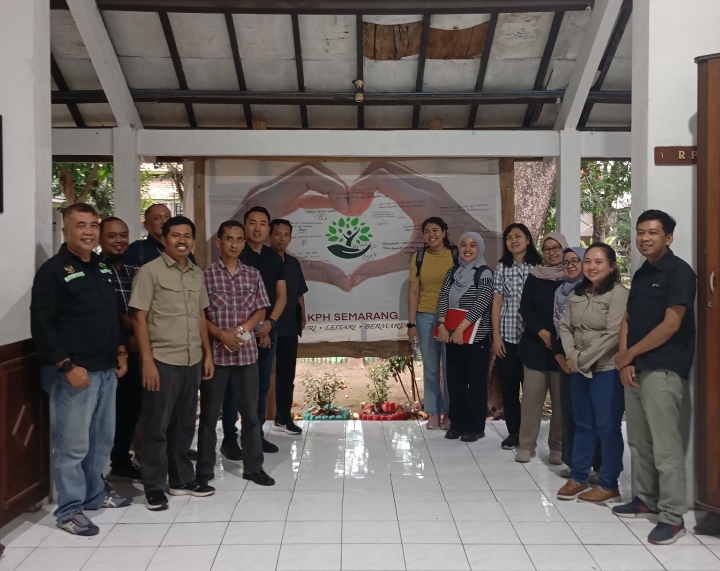Perhutani KPH Semarang, saat terima kunjungan dari BPK RI.