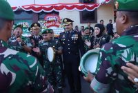 Suasana Polres Jepara saat mendapatkan kejutan nasi tumpeng dari Kodim Jepara.