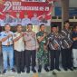 Nampak Waka ADM Perhutani KPH Telawa, Pirmansyah (dari kiri no 2), hadir dalam acara tasyakuran HUT Bhayangkara ke-79 di kantor Polsek Juwangi.