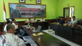 KPH Telawa saat sosialisasi Penerimaan Negara Bukan Pajak (PNBP) kepada mitra kerja sama bidang Wisata.