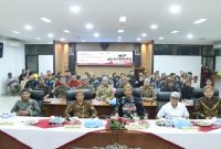 Suasana nobar wayang kulit Polres Jepara secara live.