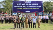 Kapolres Demak AKBP Ari Cahya Nugraha, saat foto bersama jajaran Forkopimda usai upacara gelar operasi  patuh candi 2025
