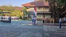Satlantas Polres Demak, saat sosialisasi Tertib Berlalu Lintas di SMAN 2 Demak.