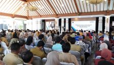 Kegiatan pemutakhiran DTKS dan DTSEN terkait penonaktifan peserta Penerima Bantuan Iuran Jaminan Kesehatan (PBI-JK). Senin (21/7/2025) sore.