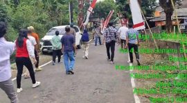 Warga Suwakul Bandarjo, Ungaran Barat, Kabupaten Semarang, saat kumpul di area lahan yang diduga milik ahli waris Ponco Asmoro.