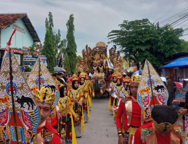 SMK PSM Randublatung saat menunjukan aksi