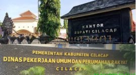 Foto kolase, atas : kantor Bupati Cilacap, bawah: kantor Dinas PUPR Cilacap.