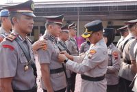 Kapolres Grobogan AKBP Ike Yulianto, saat pimpin Sertijab 3 Kasat dan 5 Kapolsek.