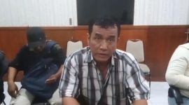 Wahyono, perwakilan paguyuban wartawan, saat memberikan penjelasan terkait audiensi dengan Dinas PUPR Kabupaten Tegal, yang dinilai 