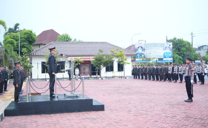 Polres Jepara saat menggelar upacara Hari Sumpah Pemuda ke 97 tahun 2025