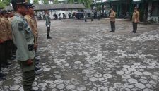 Suasana upacara Hari Sumpah Pemuda Perhutani KPH Randublatung.