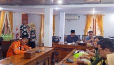 Perwakilan buruh migas saat audiensi dengan Ketua DPRD Blora.