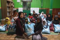 Ponpes Sapu Jagad Nusantara, Kec.Penawangan, Grobogan, saat menerima paket sembako dari Mas Gibran.