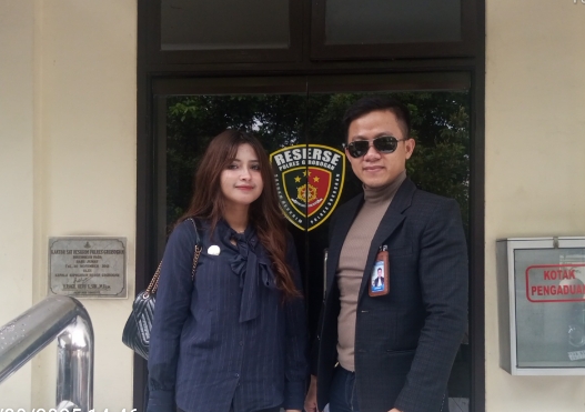 Foto: Adv. Bagas Pamenang N, SH, MH, kuasa hukum pelapor (kanan).