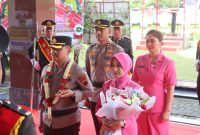 Suasana kegiatan pisah sambut Sertijab Kapolres Demak. AKBP Ari Cahya Nugraha resmi diganti AKBP Arrizal Samelino.