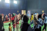 Mahasiswa KKN MIT ke 21 UIN Walisongo saat gelar senam bersama warga.