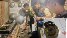 Polisi saat cek TKP.