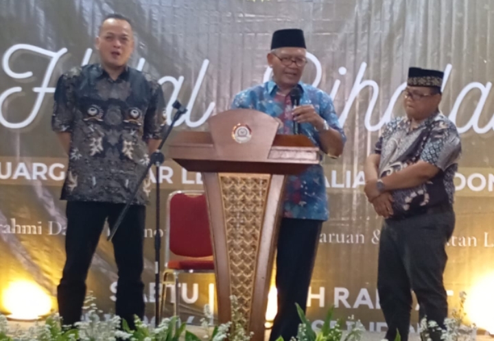 Foto: Penasehat DPP LAI,H.M. Gunter Gempar alam (tengah) Bersama Ketua DPD BPAN LAI Jawa Tengah (kanan) & Ketua DPD BPAN LAI Sumatra Selatan (kiri). Sabtu (18/4/2026).