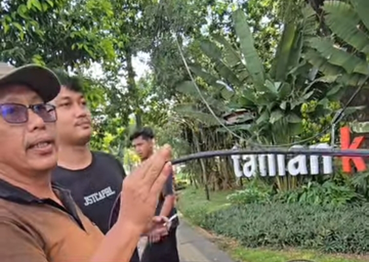 Pihak wifi saat menunjukan Kabel yang mencelakai pengguna jalan.