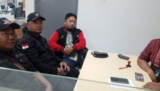 GRIB Jaya Grobogan, saat menemui pihak Bank BRI cabang Boloh.